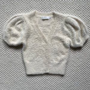 ASTR The Label soft & sassy cream coloured sweater